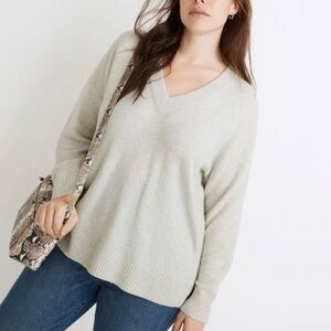 Madewell Bartlett V neck pull-over sweater